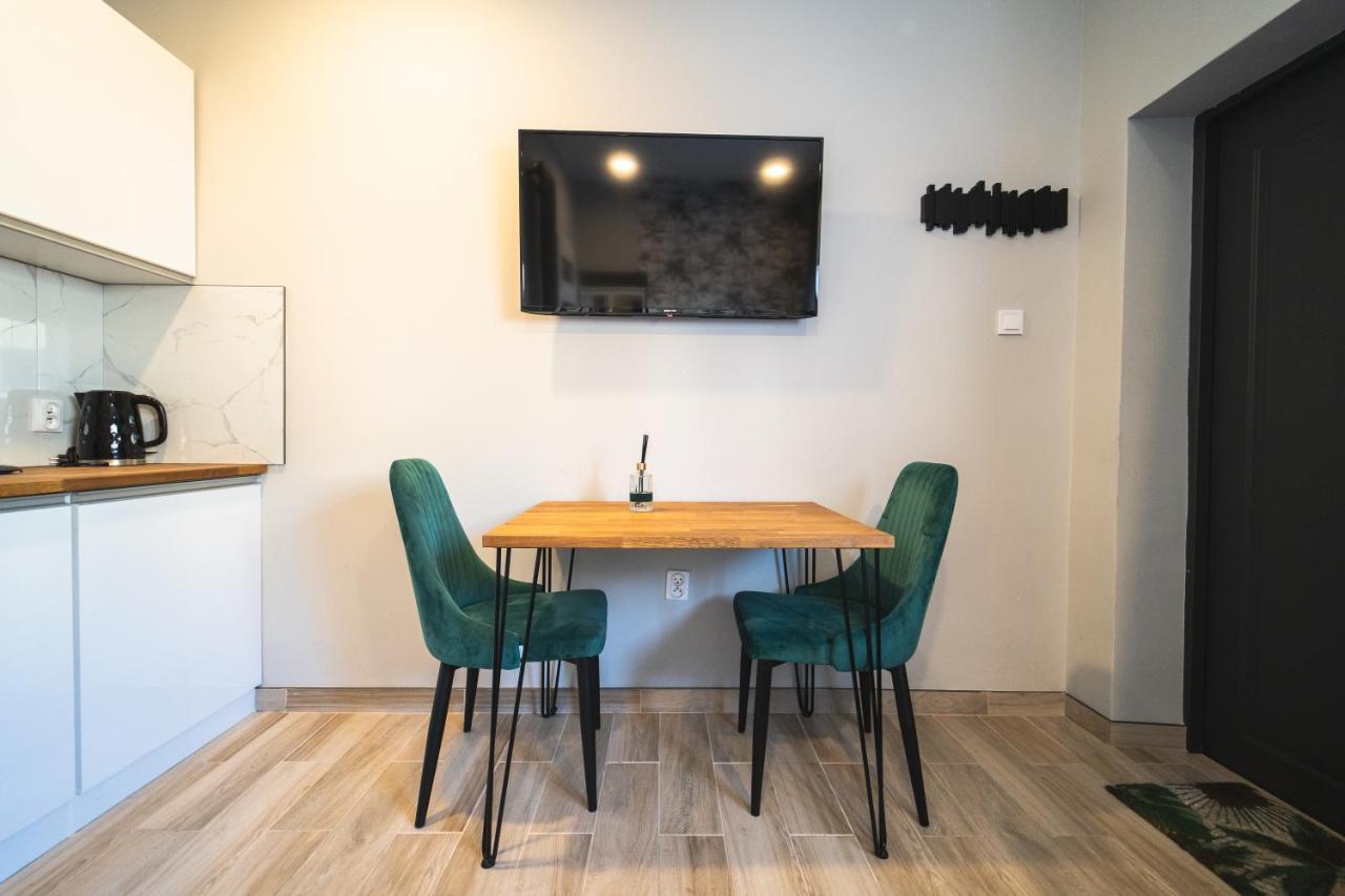 Kolorowe Apartamenty W Mielnie! 350M Od Plazy - 100M Od Jeziora! Mielno  Ngoại thất bức ảnh
