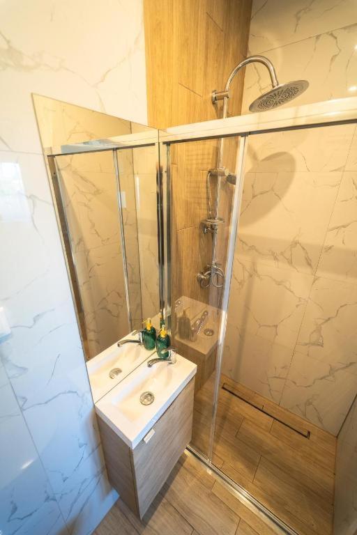 Kolorowe Apartamenty W Mielnie! 350M Od Plazy - 100M Od Jeziora! Mielno  Ngoại thất bức ảnh